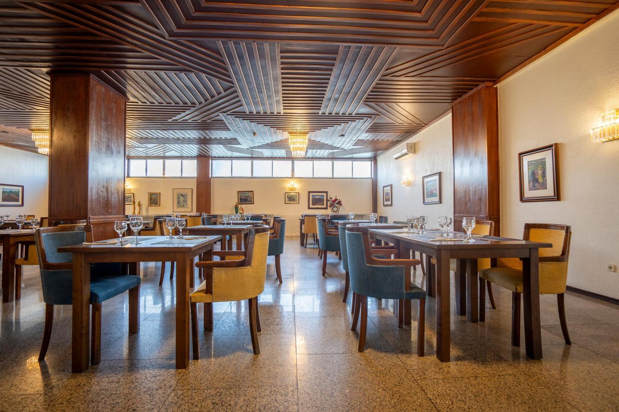 ויסאו Hotel Onix מראה חיצוני תמונה