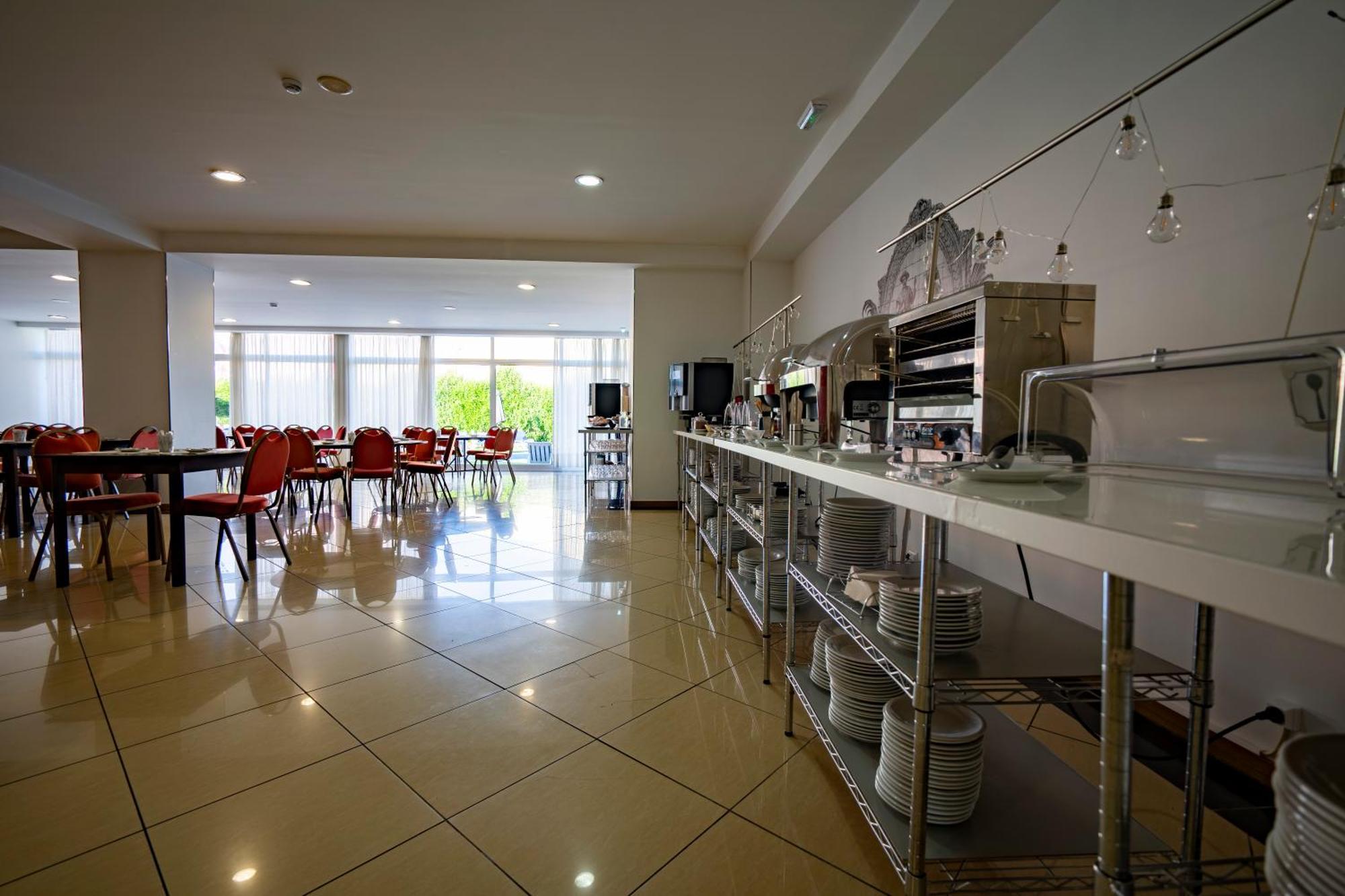 ויסאו Hotel Onix מראה חיצוני תמונה