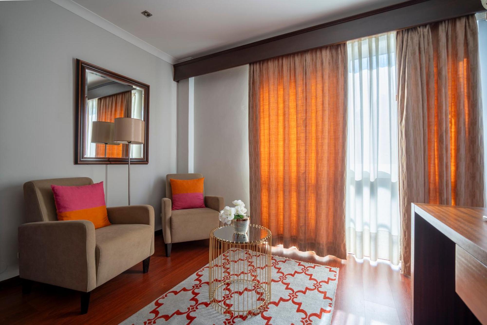 ויסאו Hotel Onix מראה חיצוני תמונה