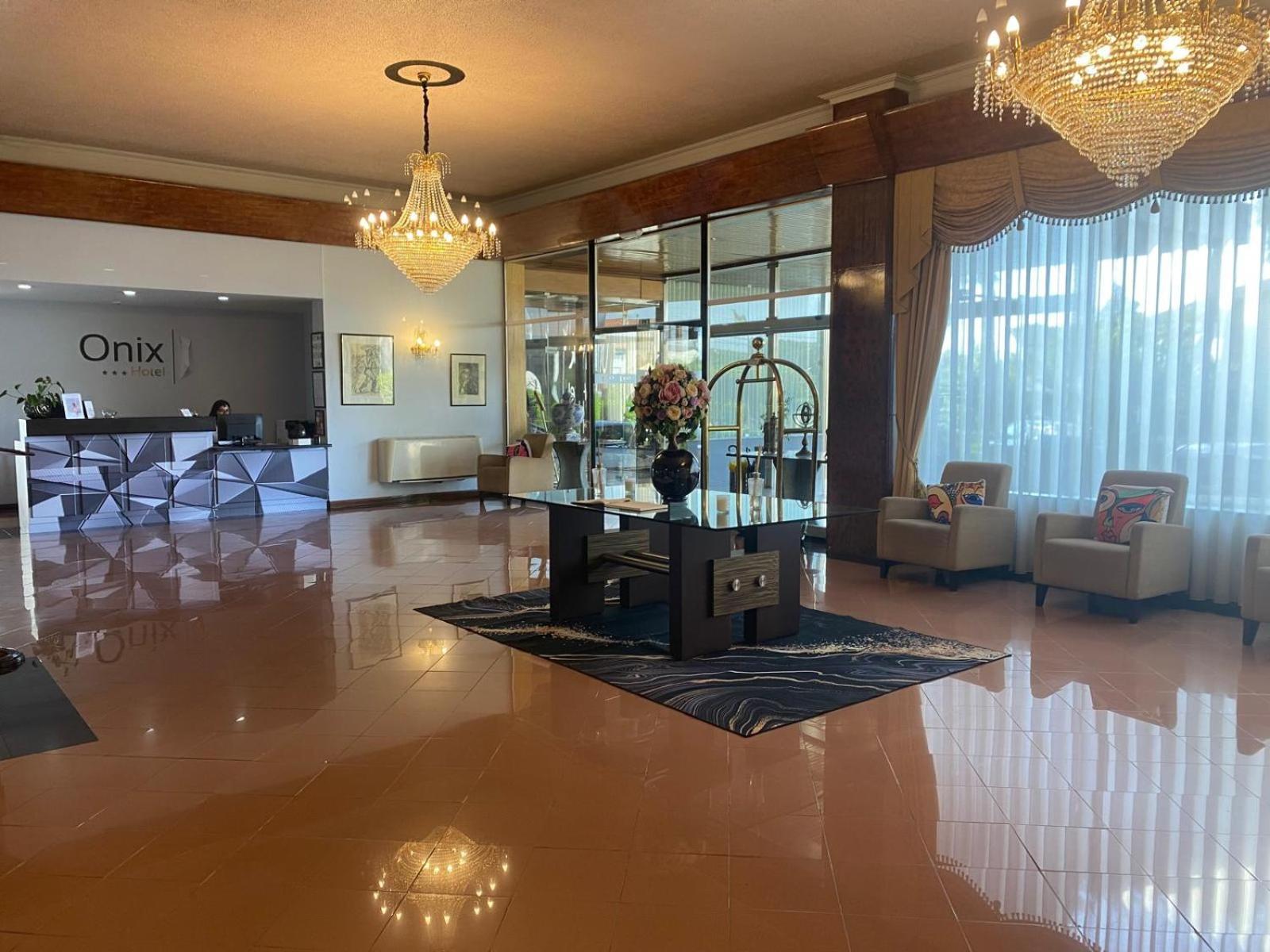 ויסאו Hotel Onix מראה חיצוני תמונה